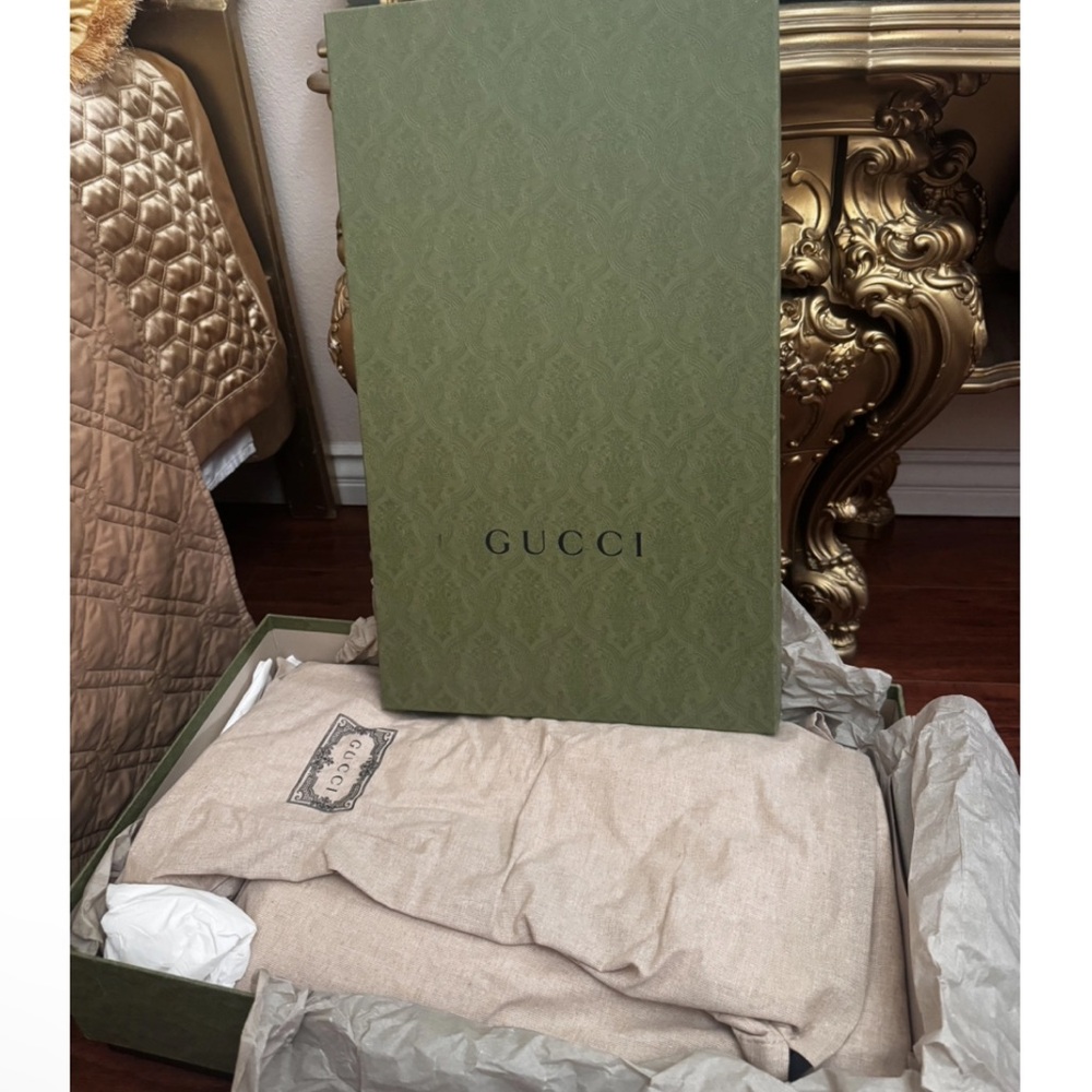Gucci Horsebit Knee High Boots rubber
Wellington boots gold hardware NWT - Picture 2 of 10